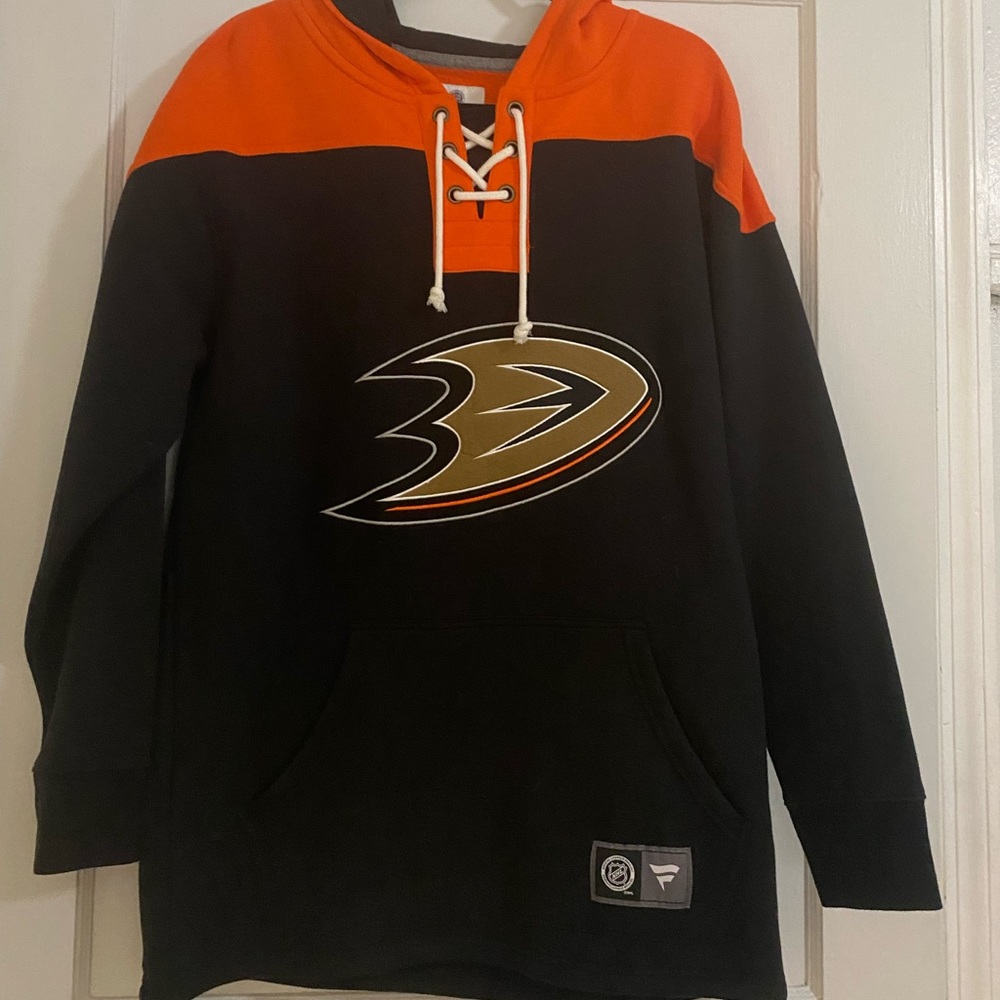 Anaheim Ducks men or women sweater!